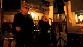 The GRIMMS "Can't Hold On" Live at the Fountain 29th August 2014