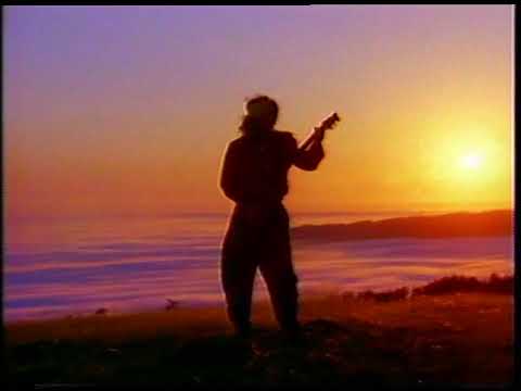 Videoclip de Peace on Earth / Mother Earth / Third Stone from the Sun (Medley) — Santana