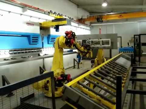 Prasy krawędziowe RICO - tandem z robotami Fanuc - zdjęcie
