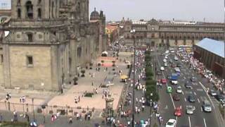 preview picture of video 'Streets of the World Downtown Mexico City - Government Square'