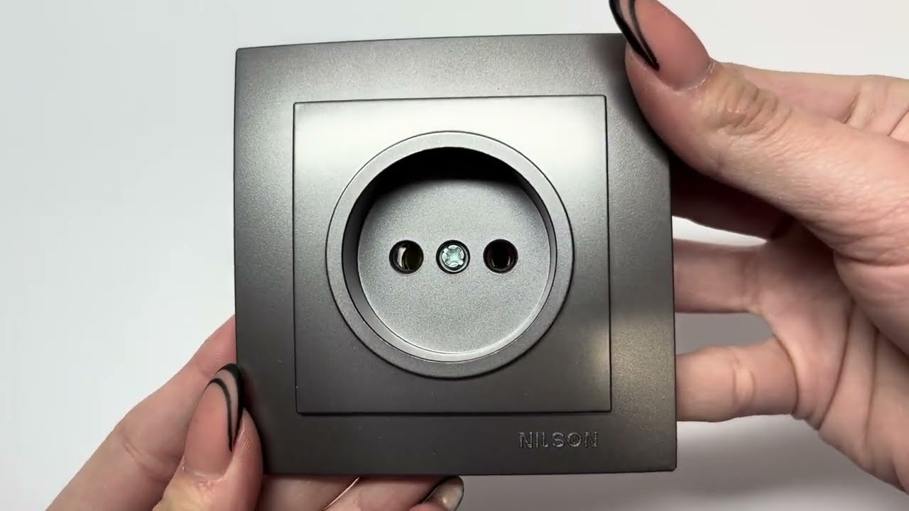 Розетка одинарна б/з NILSON Touran Антрацит 24161015