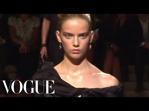 Fashion Show - Prada: Spring 2009 Ready-to-Wear