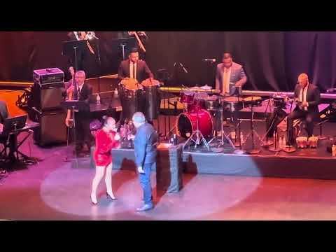 Tito Nieves ft. Daniela Darcourt - Si Tu Te Atreves Live! @ Lehman Center 10-21-23.