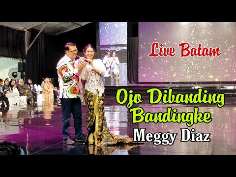 HEBOH... Ojo Dibanding Bandingke 🎵 Meggy Diaz Live Batam Batik Fashion Week 2022 🎥 Dekranasda Batam