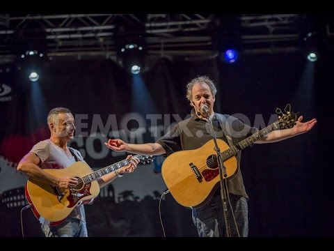 Dado invita sul palco il grande Alex Britti tra gli applausi del pubblico