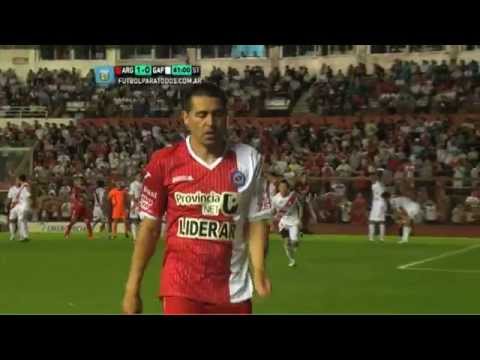 Ocasión de Riquelme. Argentinos 1 - Guaraní 0. Fecha 17. Primera B Nacional 2014. FPT