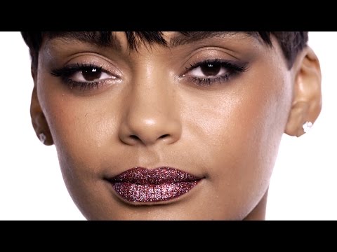 HOW TO: Holiday Red Glitter Lips | MAC Cosmetics