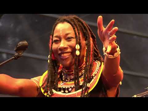 download lagu mp3 mp4 Afrika Festival Hertme, download lagu Afrika Festival Hertme gratis, unduh video klip Afrika Festival Hertme