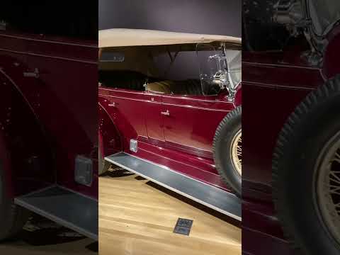 It’s a Duesenberg! #indiana #history #cars #carslover