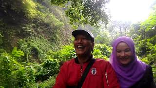 preview picture of video 'Trip to Madakaripura Waterfall 3 lanjutan'
