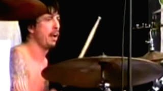 QOTSA w/ Dave Grohl - The Lost Art of Keeping a Secret live @ Werchter 2002