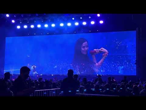 (4K) Your Love (encore ver) - Jisoo (Lights, Love, Action in Hanoi)