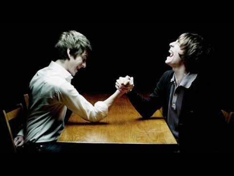 The Last Shadow Puppets - Two Hearts In Two Weeks - [With Lyrics]