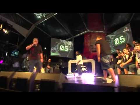 (OFICIAL) Arkano vs Mowlihawk FINAL - red bull batalla de los gallos Final Nacional Madrid 2009