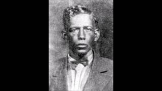 Charley Patton performs "Lord, I'm Discouraged"