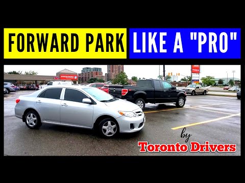 image-Is parking at Centennial Park free?