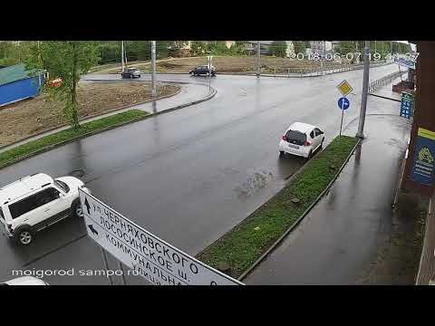 Авария в Петрозаводске на улице Коммунальная