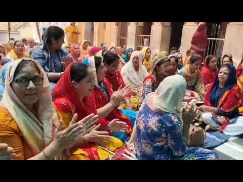 राधे राधे कहता हूँ