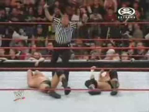 WWE Raw 03.03.2008: Triple H vs. Randy Orton - PL