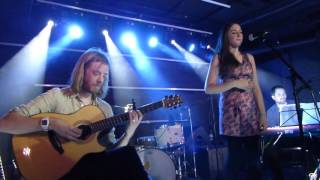 Josienne Clarke and Ben Walker - Dark Turn of Mind