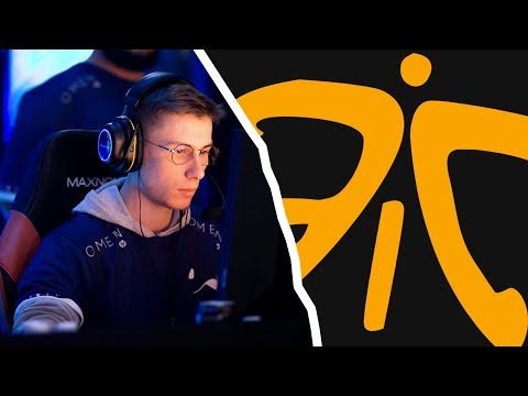 CLUTCHING VS FNATIC - Rainbow Six Highlights