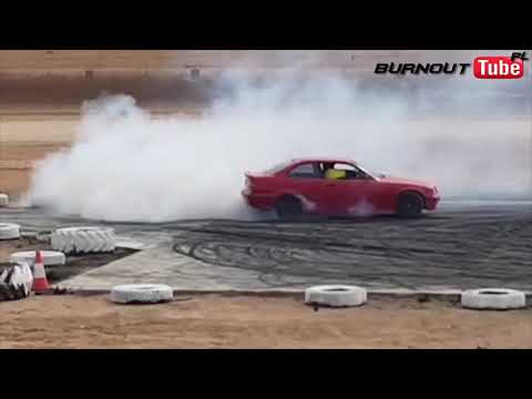 BMW E36 318is w automacie upalane w Australii