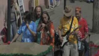 Video Za kolik korun/ Vrata fabrik