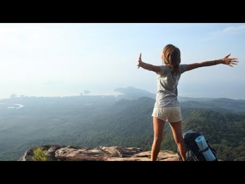 Gdy idziemy poprzez świat, chwalmy Boga