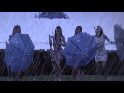 Lorrin Lee's Dancing in the Rain in Hawaii. Adele. Set Fire to the Rain. Lyrics.
