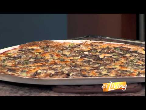 Making Papa Murphy's Pizza