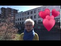 Rapgranny José steekt medewerkers Rijndam Revalidatie hart onder de riem