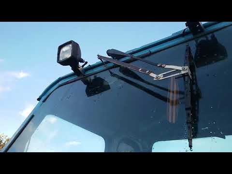 Ручка МТЗ 80-6708960/А37.04.051 бокового стекла (фиксатор). Запчасти МТЗ по дост