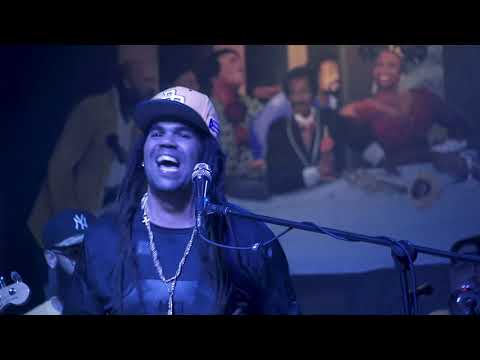 PIRULO Y LA TRIBU EN LA TOPA "LOCO PERO FELIZ".