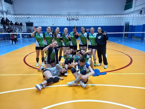 Volley, Pallavolo. U16 femminile. Atotis Isola del Gran Sasso Vs Torrione 0 - 3