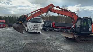 Hitachi ZX135 US mini excavator | Image 4 - Machineryline