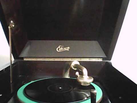 Christmas Carols -THE BELLS OF OLD TRINITY, NEW YORK - Chimes played by William B. Murray (1921)