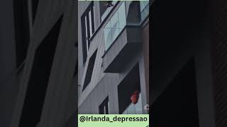 “Healthy” play from those kids in the center of Dublin! Careful #dublin