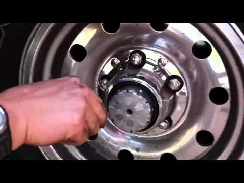 Remove brake rotor on a 1995 Ford Bronco