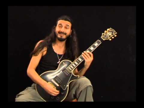 E Aeolian Guitar Lick With Tapping - Shred Guitar Lesson