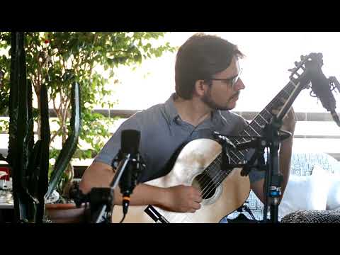 "Choro Sapeca" (Paulo Bellinati) - Helder Pinheiro