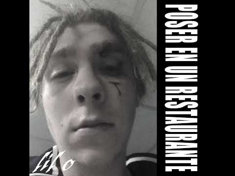 lil o - poser en un restaurante