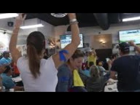 Venezuelans rejoice while watching coup attempt