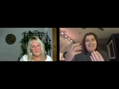 Warren Hill chats with WAVE 98.3's Vickie van Dyke.