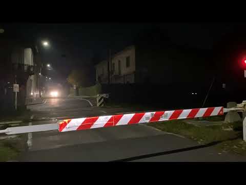 Transito domenica sera al passaggio a livello zona LENTATE SUL SEVESO di un MERCIONE per MELZO