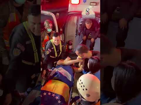 Rescatistas de El Salvador rescatan a mujer venezolana Camila entre los escombros en La Guaira