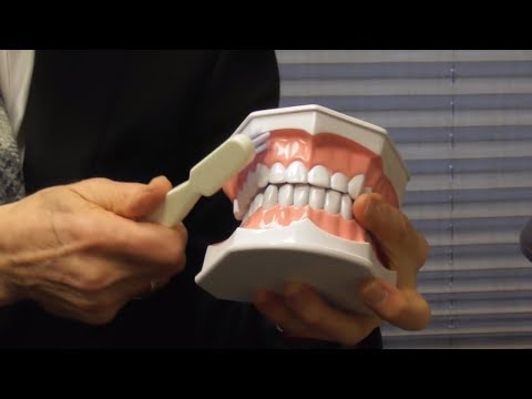 How to Brush Your Teeth With Gum Recession