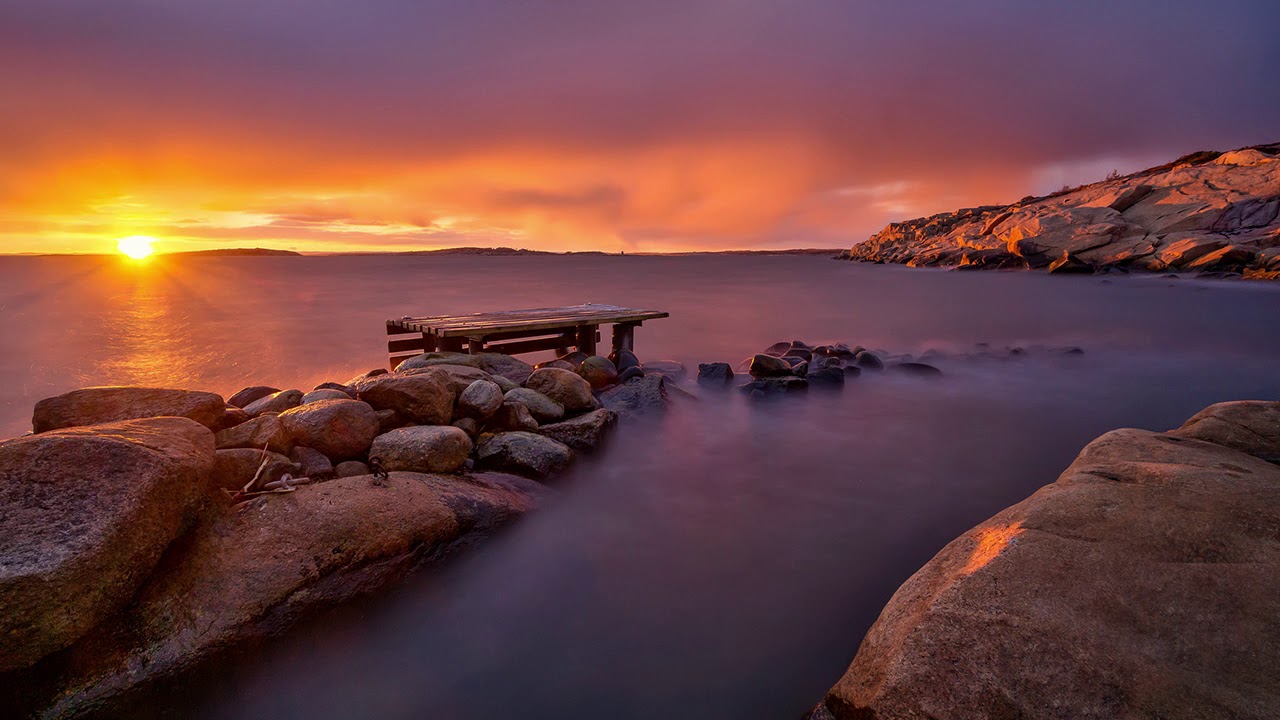 W oczekiwaniu na godzinę 21.00