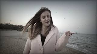 Jane – Фалшив герой