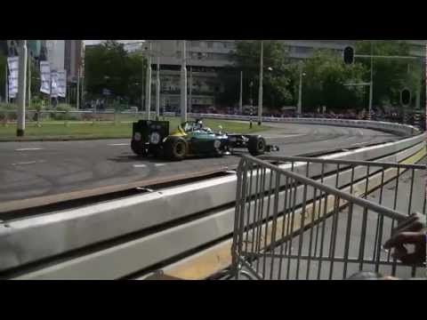 (HD) Formule 1 INSANE SOUND! BURNOUTS, Accelerations, Fly bys & MORE!! - City Racing Rotterdam 2012!