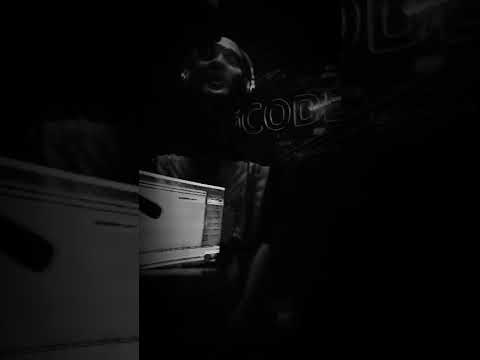 XAP- KAPIT LANG KAIBIGAN (Official Music Video)